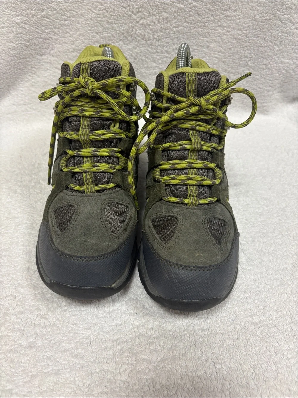 L.L. Bean Kids Gray Yellow waterproof Hiking Boots model 286156 size 5